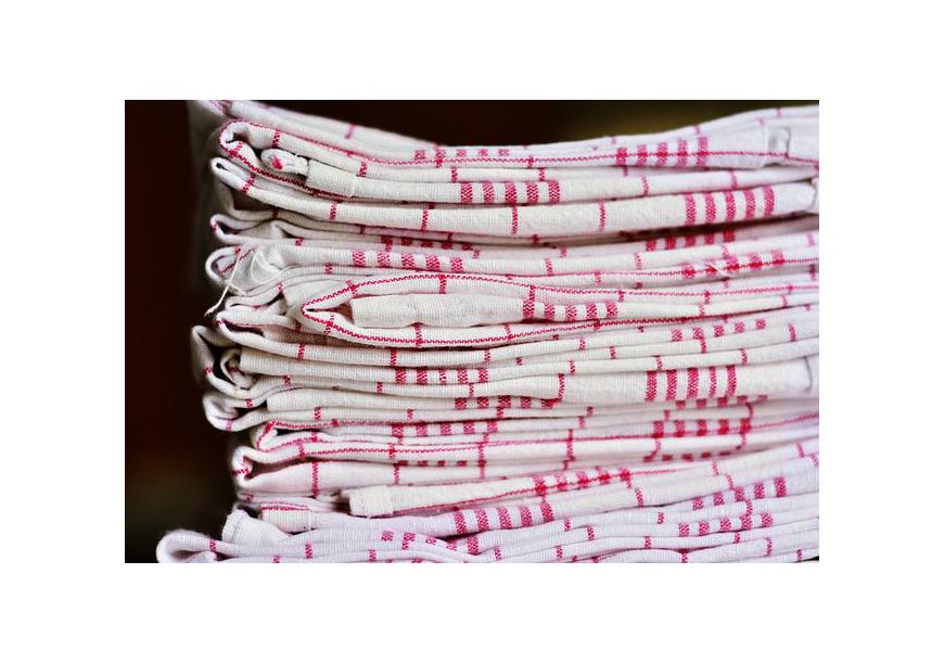 Jaka powinna być dobra ścierka kuchenna? Podpowiadamy