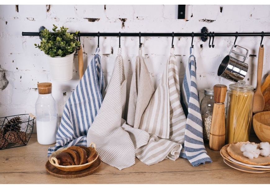 Jakie tekstylia kuchenne warto mieć podczas gotowania?